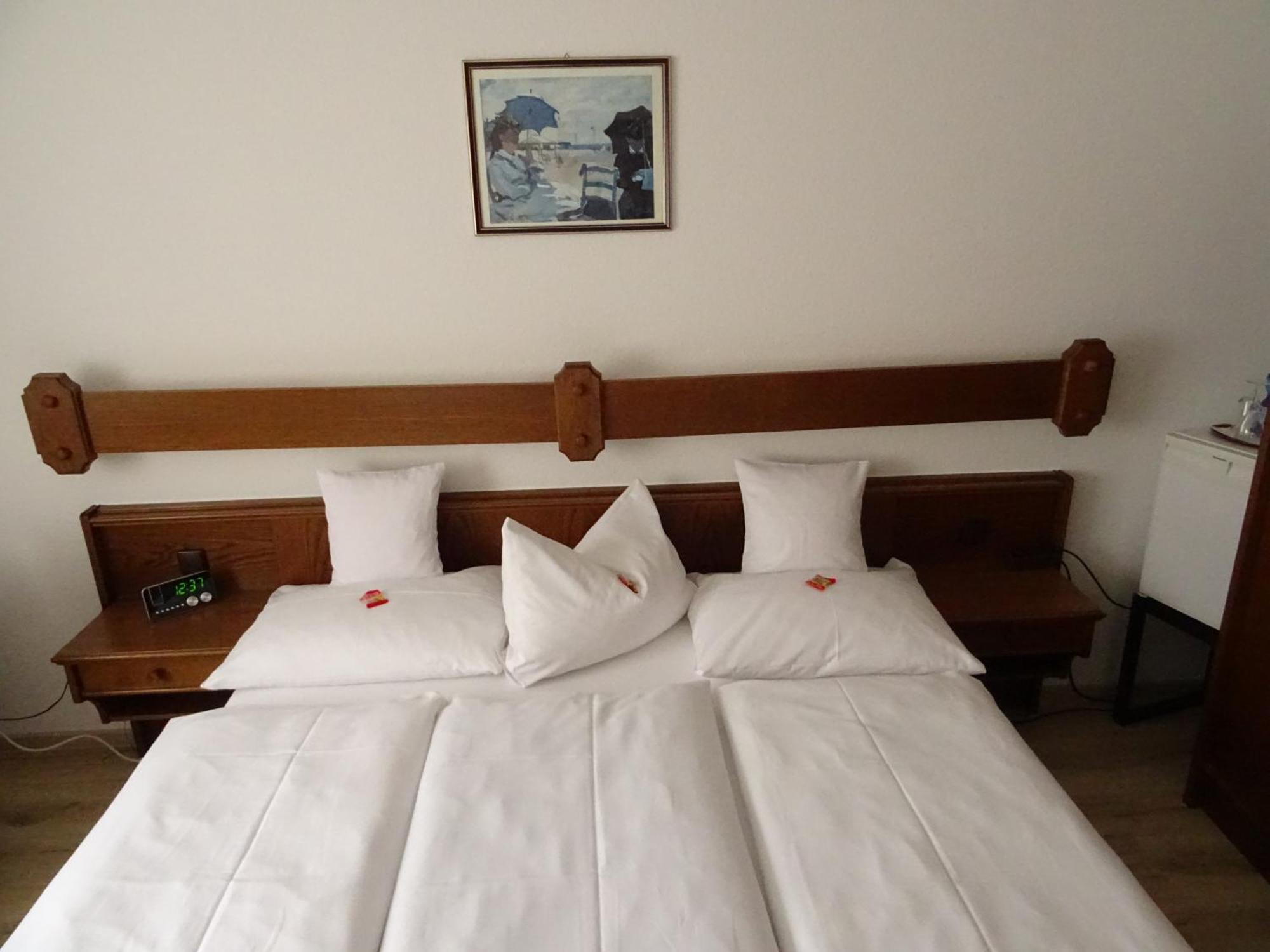 Aparthotel Zum Dom Kleinblittersdorf Εξωτερικό φωτογραφία